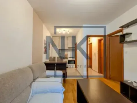 Izdavanje, jednosoban stan, 40m², Pobrežje, Podgorica - image 5