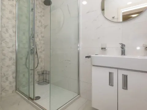 Rent, two bedroom apartment, 69m², Central Point, Podgorica - image 12