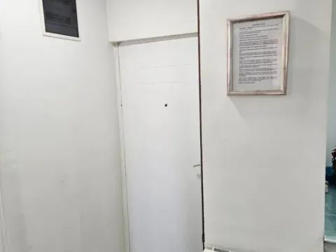 Izdavanje, dvosoban stan, 35m², Zvezdarska Šuma, Zvezdara Sve Podlokacije - image 11