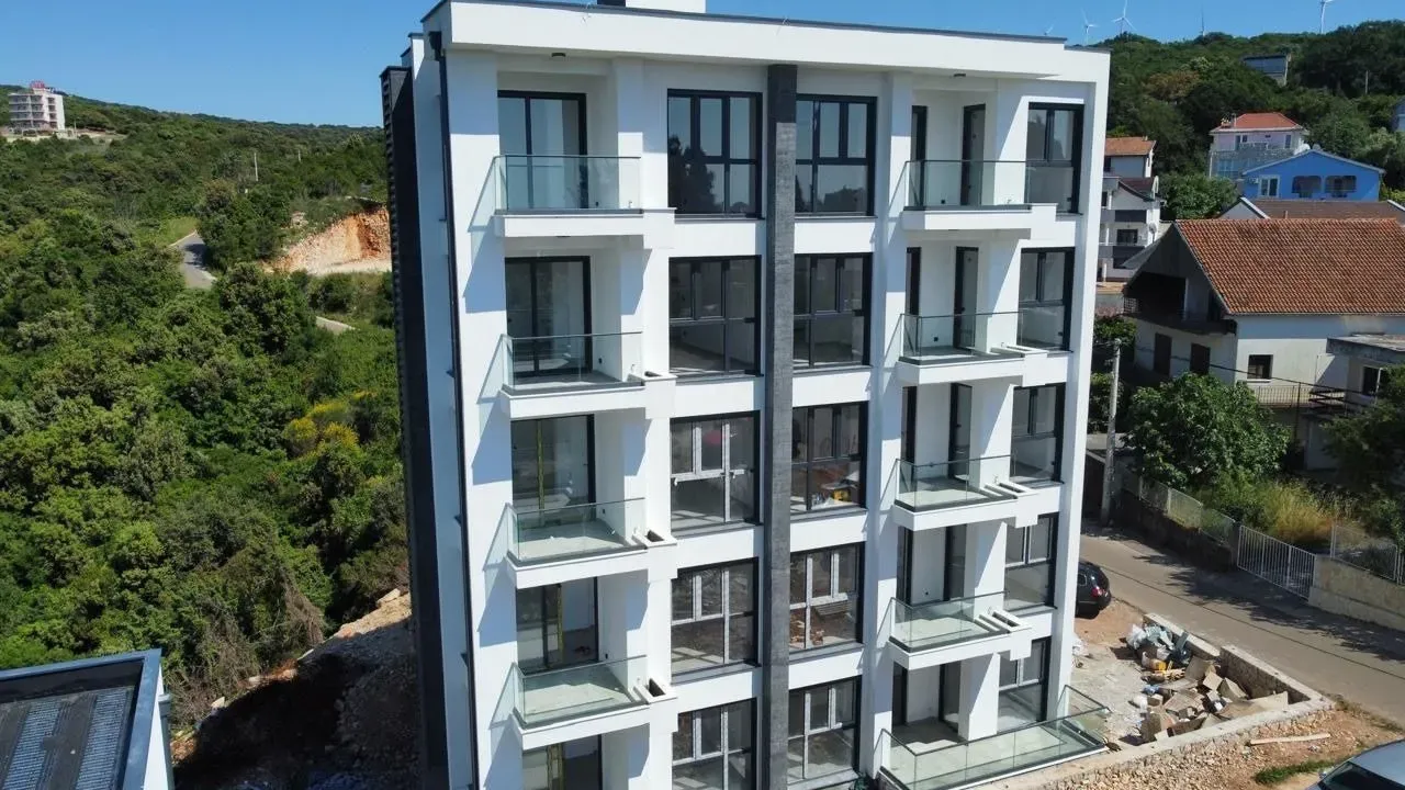 Sale, apartment, 39m², Utjeha, Bar