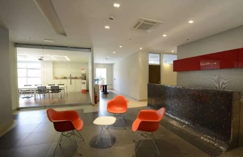 Rent, office space, 300m², Batajnica, Beograd