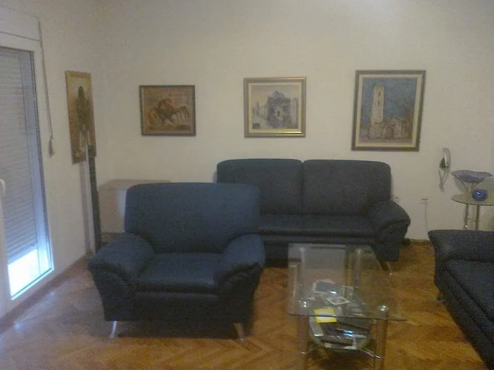 Prodaja, kuća, 300m², Podgorica, Crna Gora