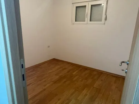 Prodaja, dvosoban stan, 45m², Zabjelo, Podgorica - image 2
