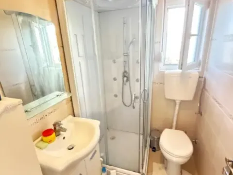 Prodaja, kuća, 178m², Šušanj, Bar - image 11