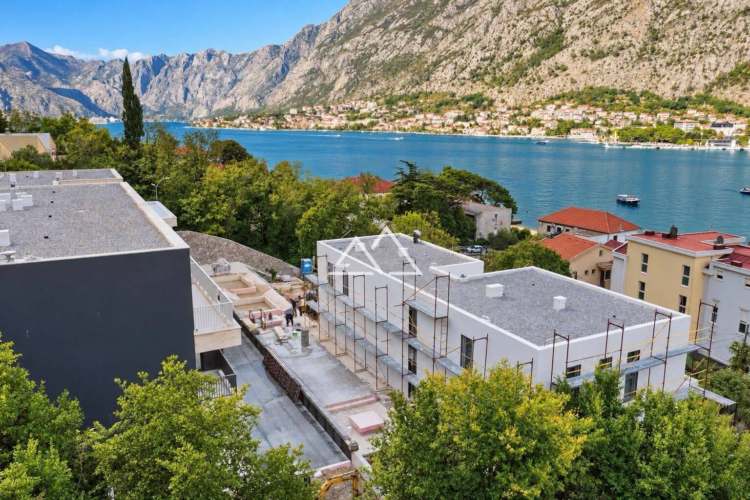Sale, two bedroom apartment, 75m², Muo, Kotor