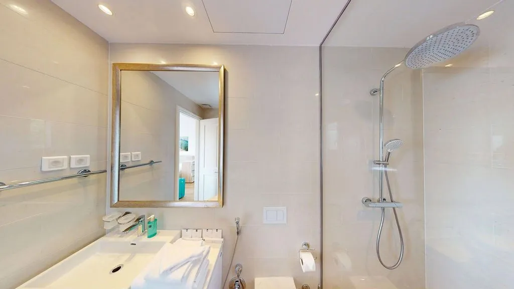 Prodaja, jednosoban stan, 55m², Tivat, Crna Gora