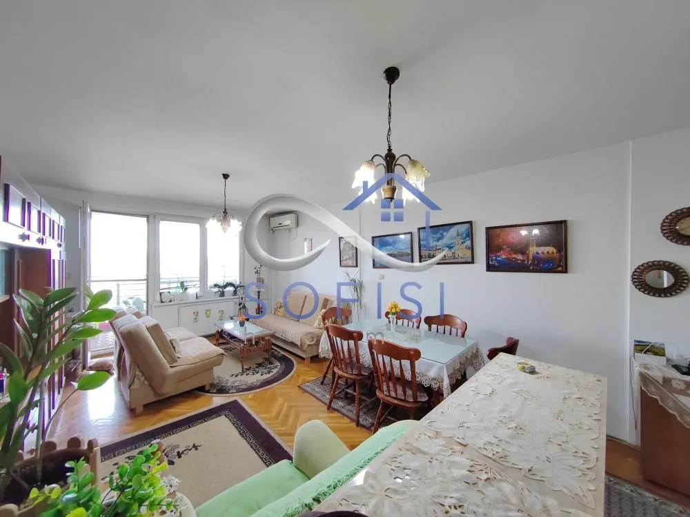 Prodaja, dvosoban stan, 73m², Socijalno, Novi Sad Sve Podlokacije