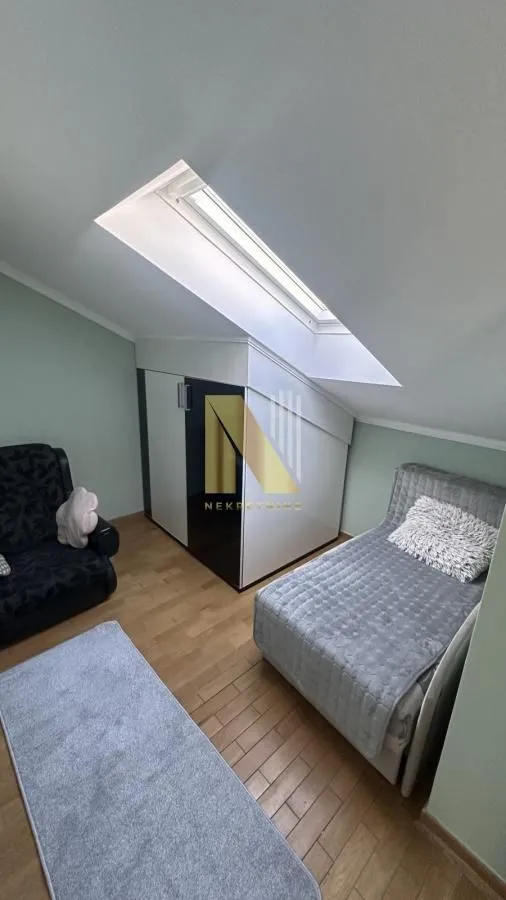 Izdavanje, stan, 126m², Adamovićevo Naselje, Novi Sad Sve Podlokacije