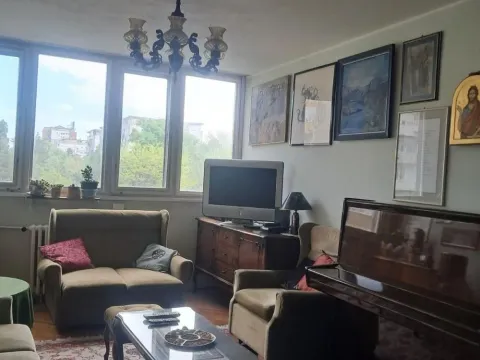 Sale, three bedroom apartment, 68m², Novi Beograd Blok 1 Fontana, Novi Beograd Sve Podlokacije - image 4