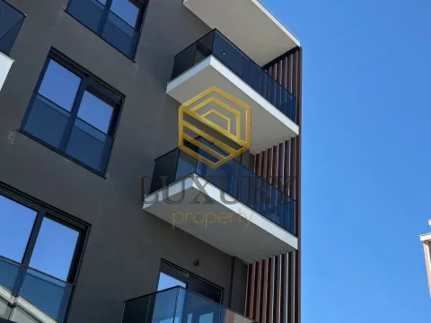 Sale, studio apartment, 33m², Momišići, Podgorica - image 3