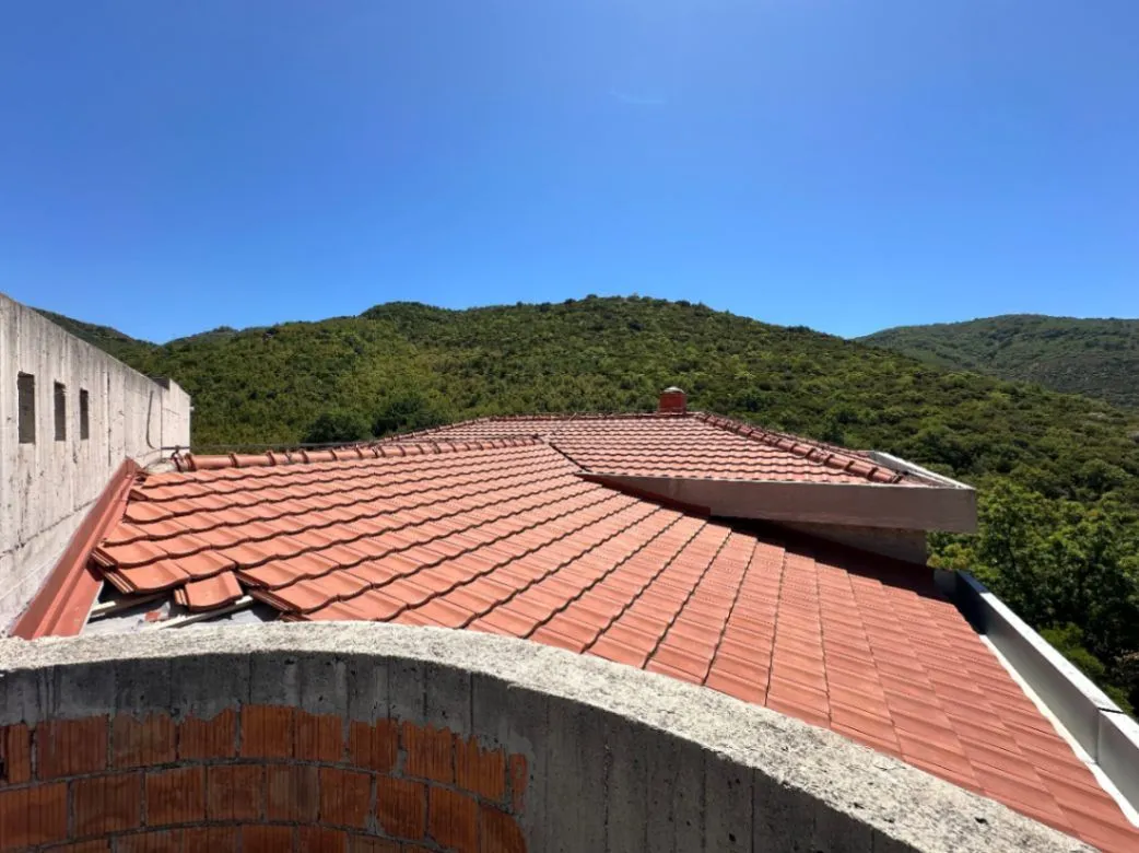 Sale, house, 752m², Buljarica, Budva