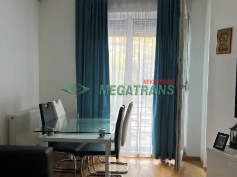 Stan in Bulevar Evrope