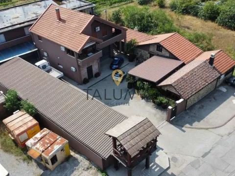 Prodaja, kuća, 1150m², Tološi, Podgorica - image 2