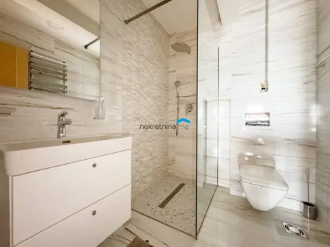 Izdavanje, trosoban stan, 104m², Preko Morače, Podgorica - image 10