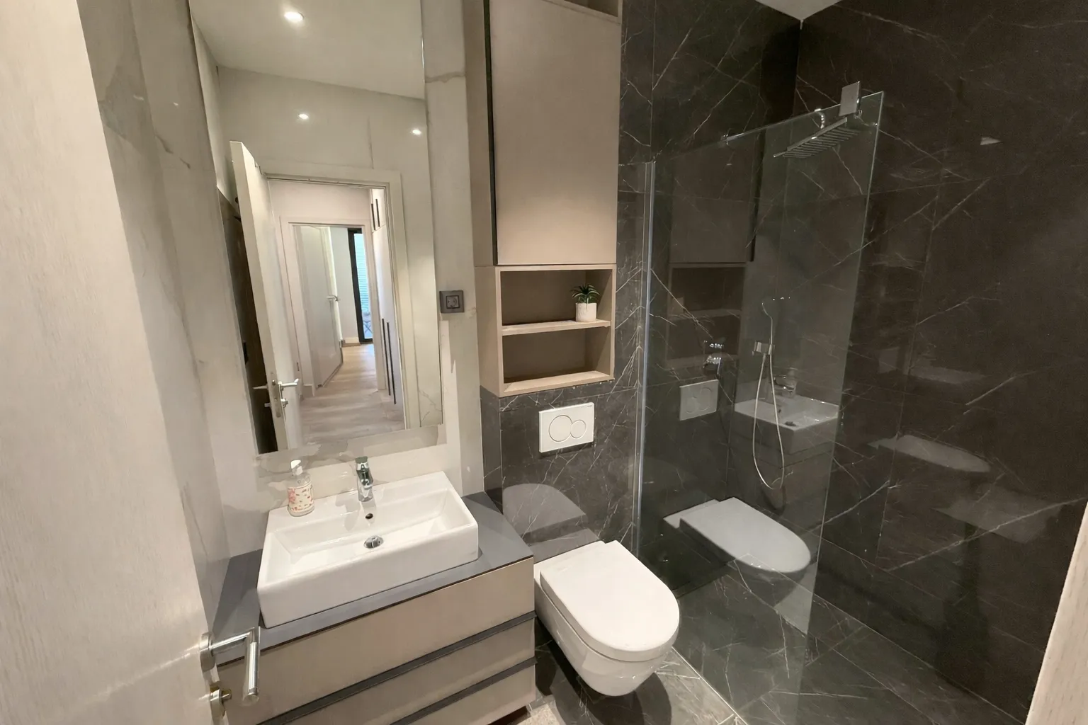 Rent, one bedroom apartment, 66m², Zagorič, Podgorica