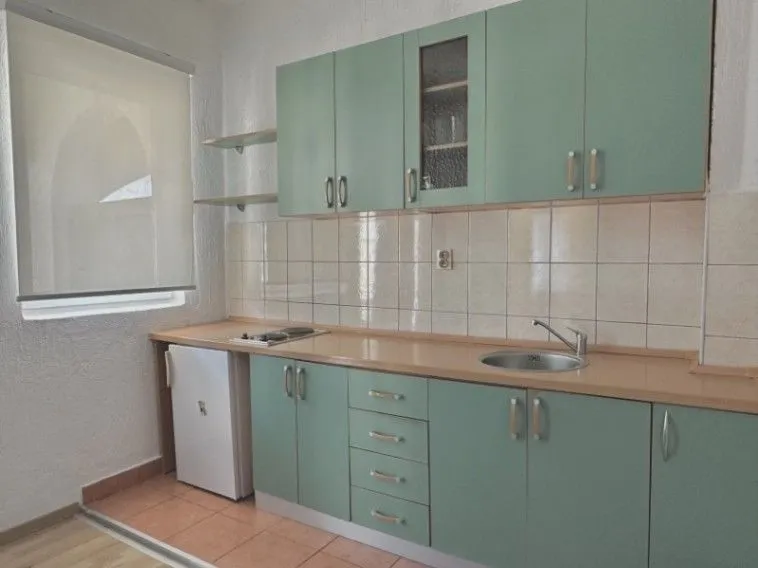 Rent, one bedroom apartment, 50m², Buljarica, Budva