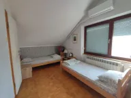 Prodaja, kuća, 260m², Gat, Subotica - image 30