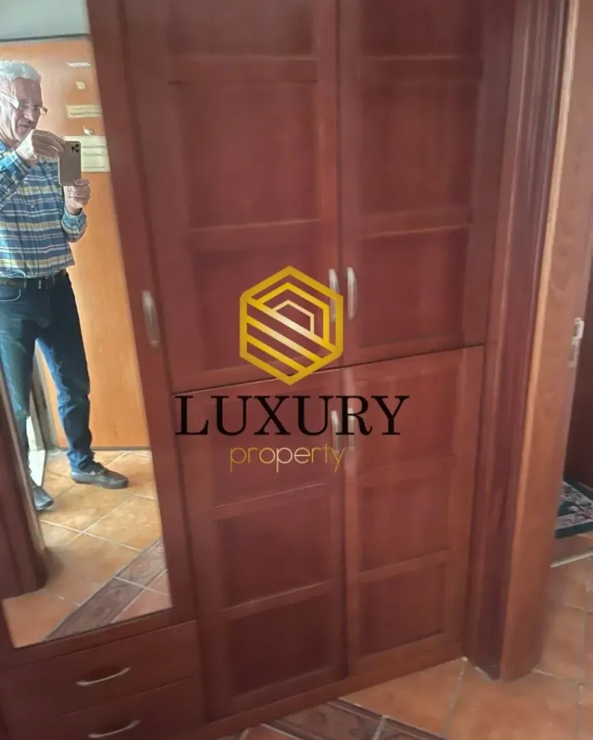 Prodaja, dvosoban stan, 61m², Centar, Podgorica