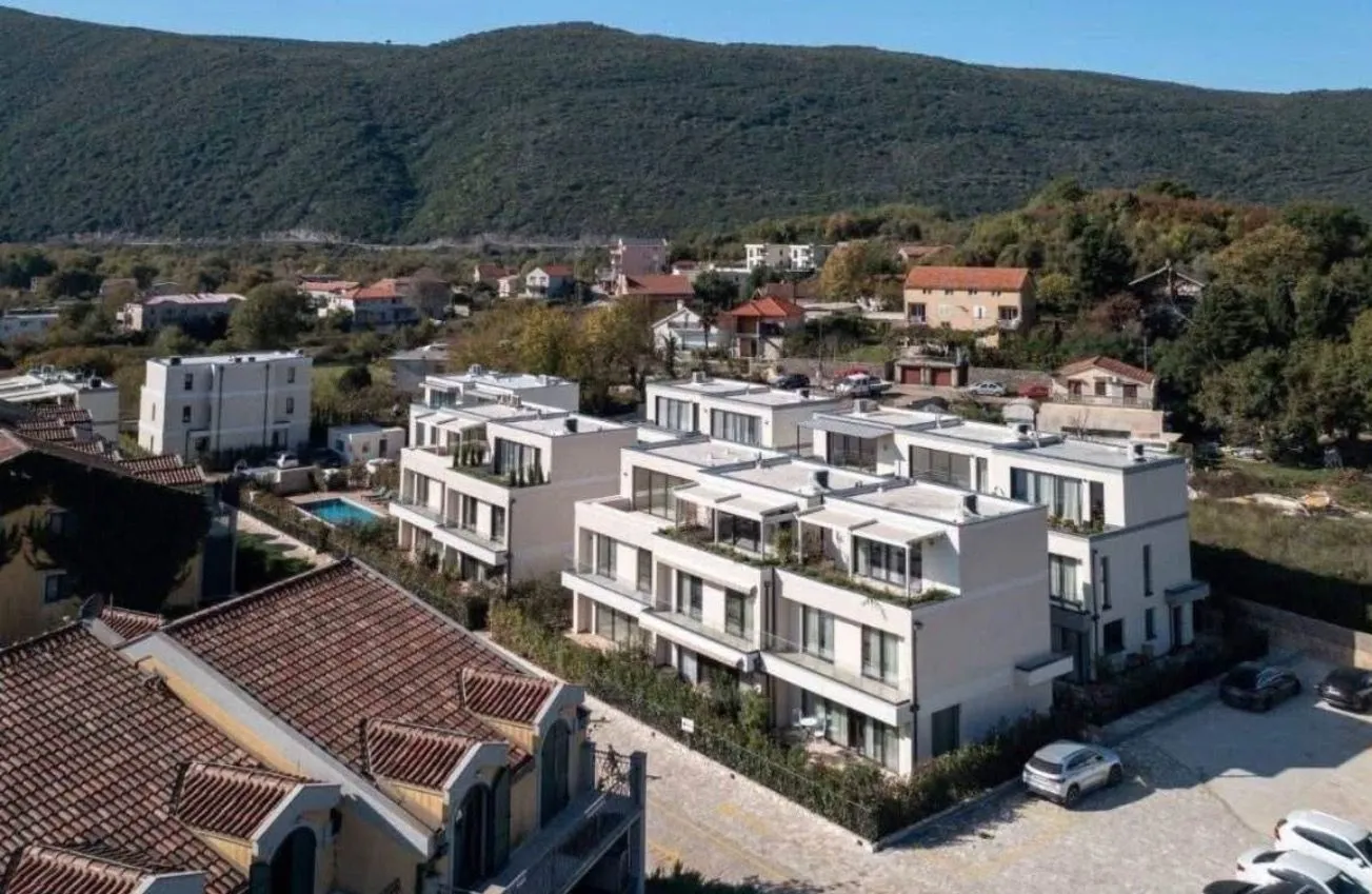 Sale, house, 167m², Lastva Grbaljska, Kotor