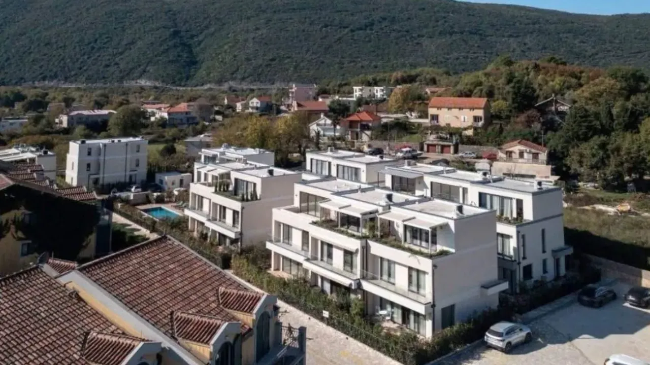 Sale, house, 167m², Lastva Grbaljska, Kotor