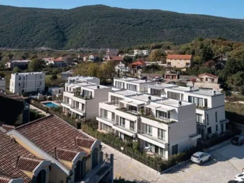 Sale, house, 167m², Lastva Grbaljska, Kotor - image 1