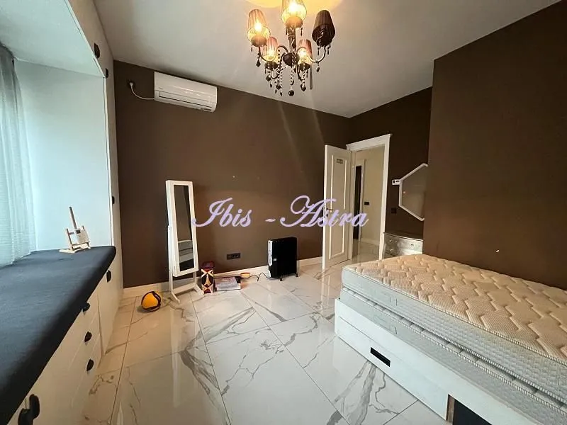 Rent, apartment, 120m², Kalenić Pijaca, Vračar Sve Podlokacije