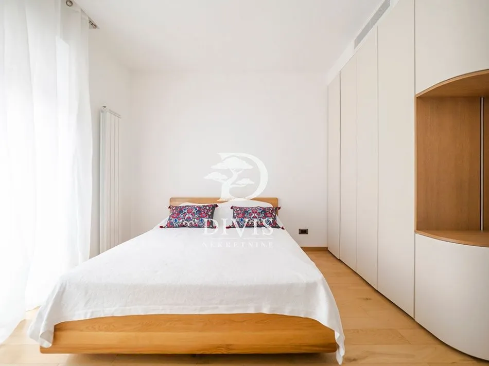 Prodaja, dvosoban stan, 59m², Stari Grad, Beograd