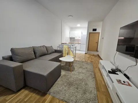 Izdavanje, trosoban stan, 63m², Avijatičarsko naselje, Novi Sad Sve Podlokacije - image 2