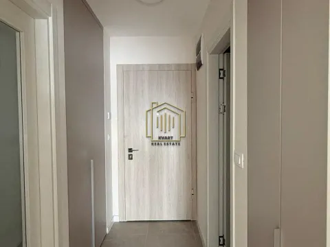 Izdavanje, jednosoban stan, 39m², Pobrežje, Podgorica - image 12