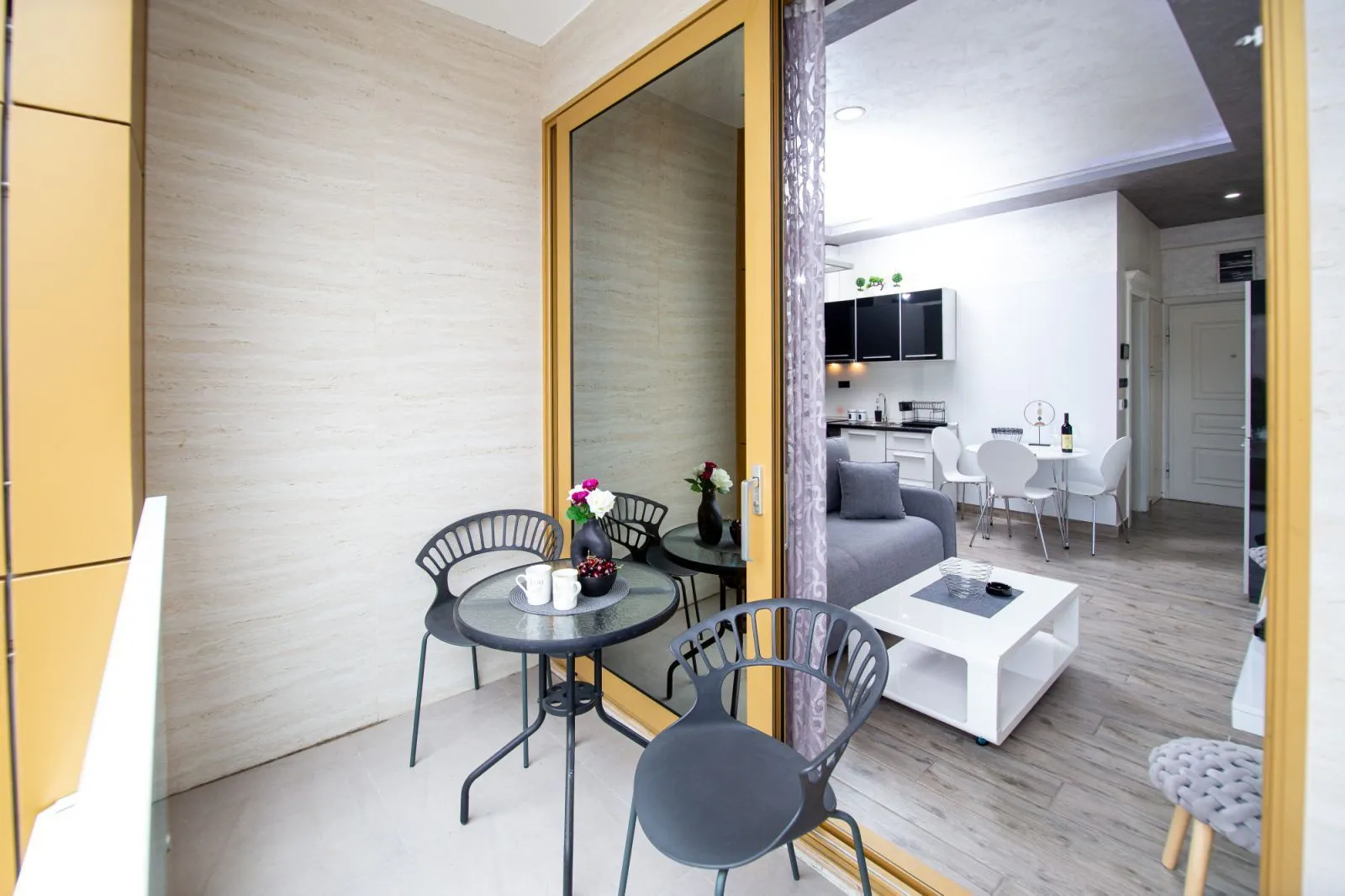 Rent, studio apartment, 30m², Budva, Crna Gora