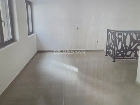 Sale, office space, 47m², Vračar Sve Podlokacije, Beograd - image 2