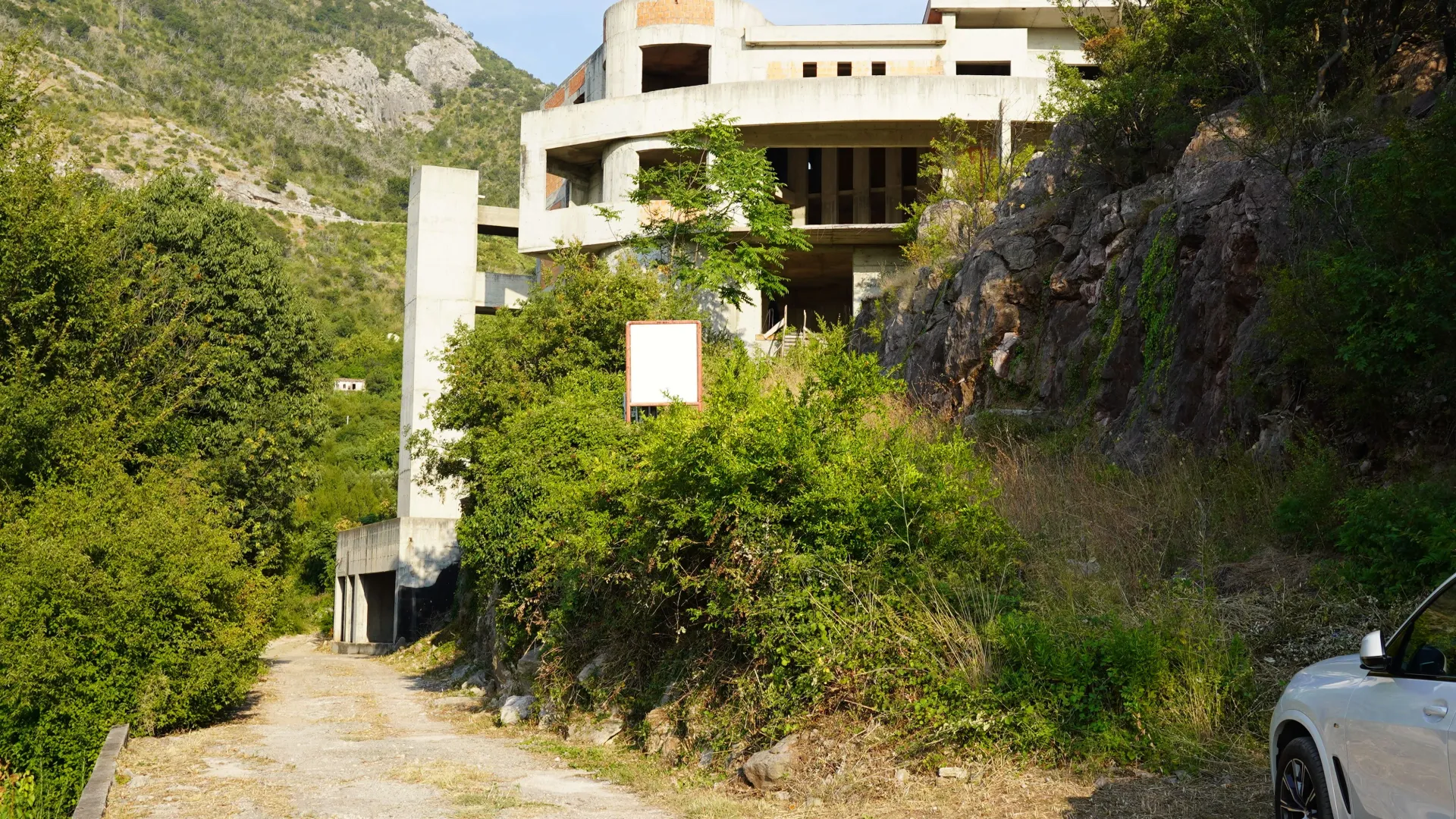 Sale, house, 752m², Buljarica, Budva