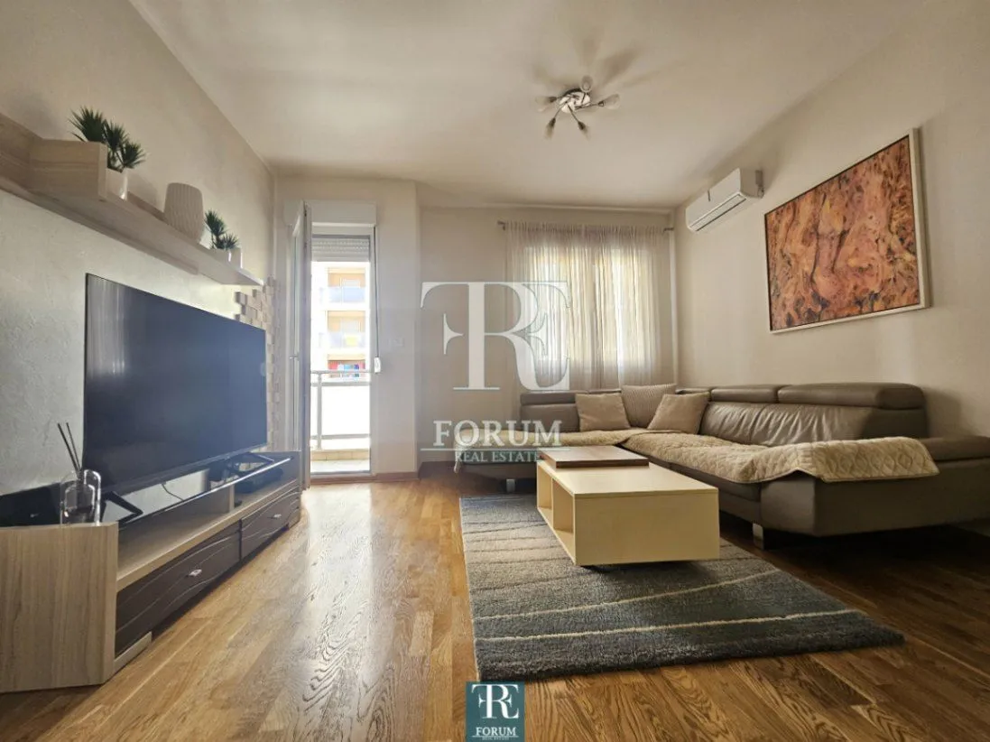 Izdavanje, dvosoban stan, 65m², City Kvart, Podgorica