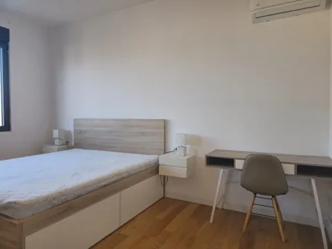 Izdavanje, trosoban stan, 95m², City Kvart, Podgorica - image 7