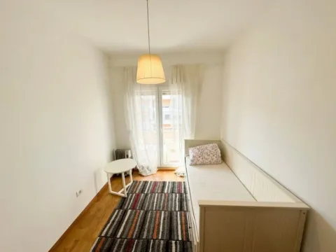 Izdavanje, jednosoban stan, 75m², City Kvart, Podgorica - image 9