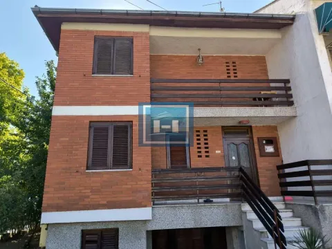 Rent, house, 238m², Ćuprija, Srbija - image 1
