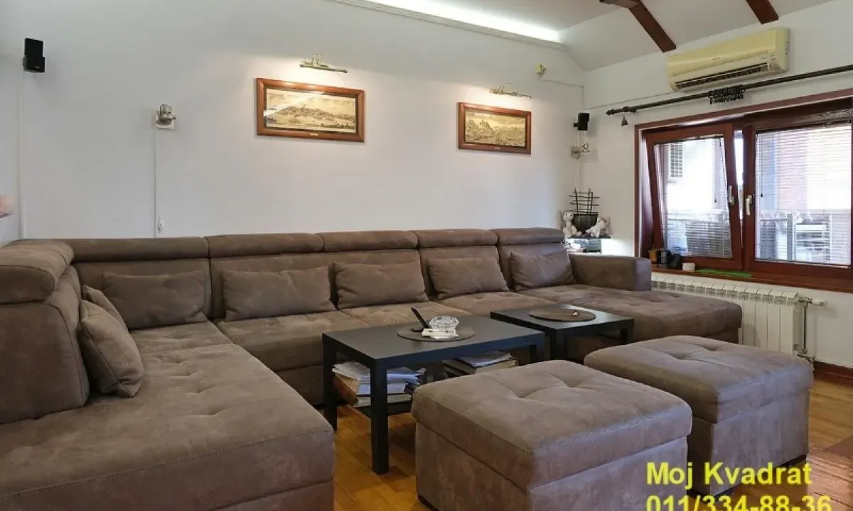 Sale, four bedroom apartment, 104m², Stari Grad, Beograd