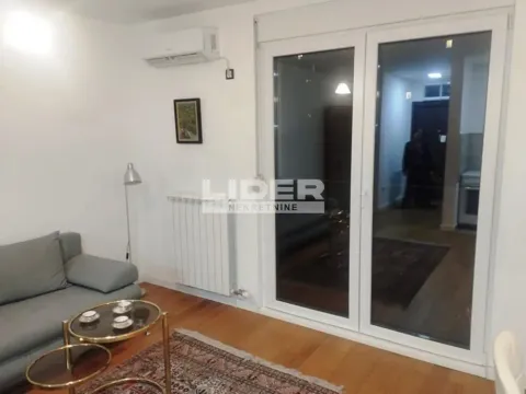 Izdavanje, jednosoban stan, 28m², Kluz, Zvezdara Sve Podlokacije - image 12