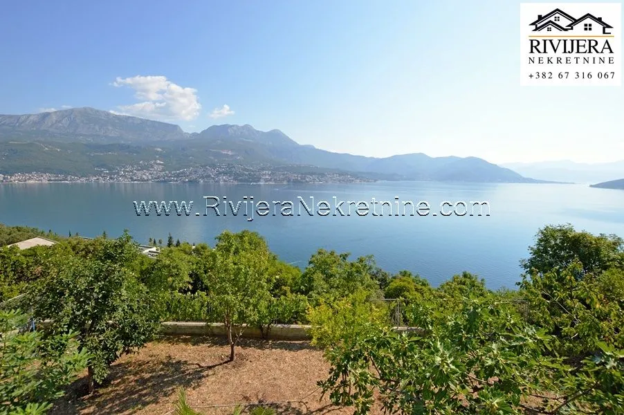 Prodaja, kuća, 100m², Njivice, Herceg Novi