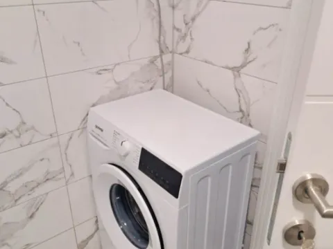 Izdavanje, jednosoban stan, 450m², Tološi, Podgorica - image 7