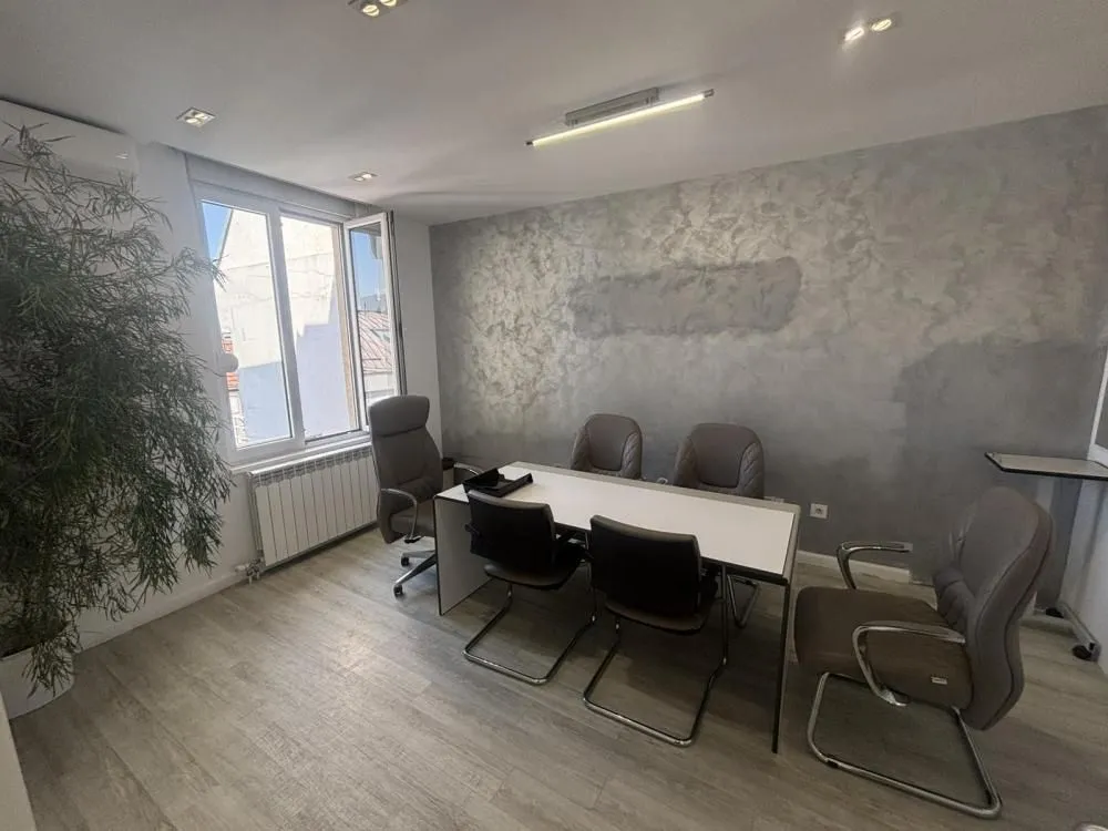 Sale, apartment, 118m², Đeram Pijaca, Beograd