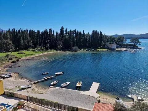 Sale, house, 150m², Tivat, Crna Gora - image 12