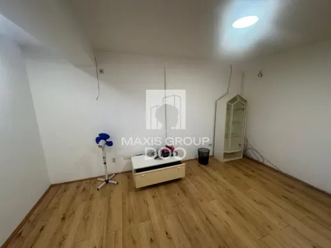 Izdavanje, dvosoban stan, 65m², Zemun Centar, Zemun Sve Podlokacije - image 18