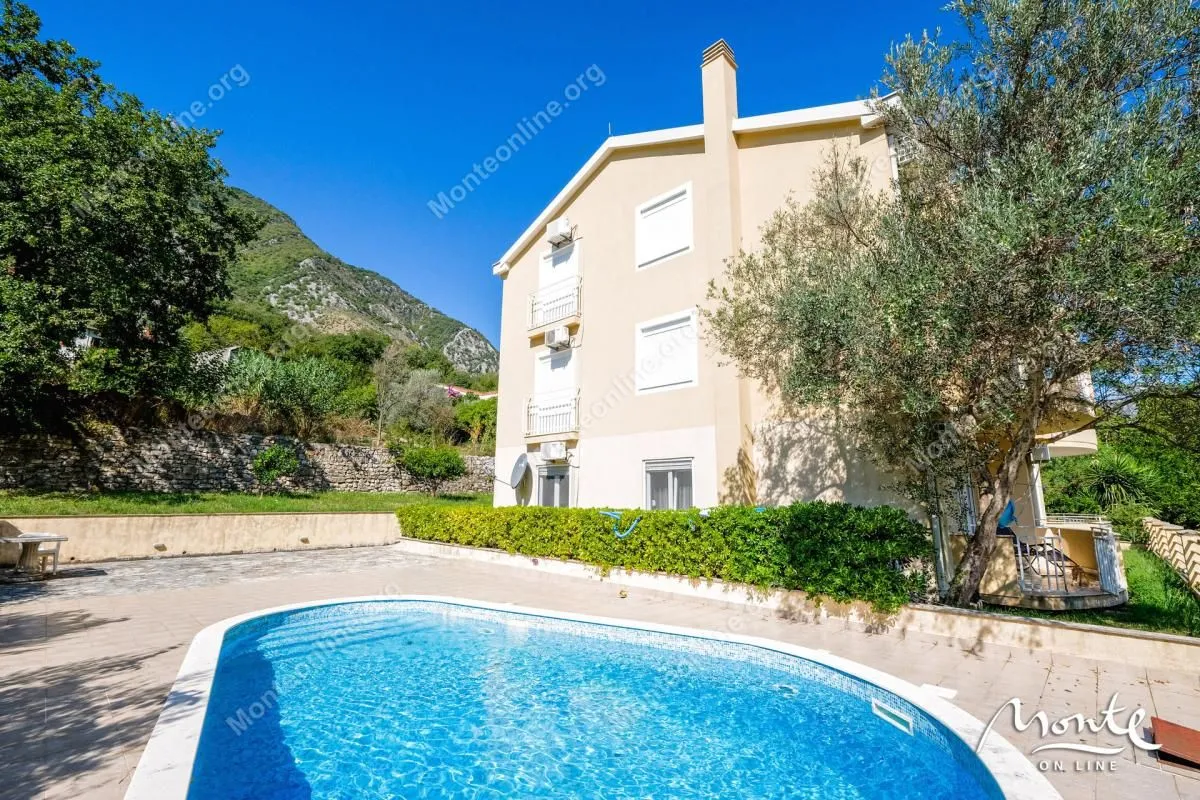 Prodaja, dvosoban stan, 83m², Prčanj, Kotor