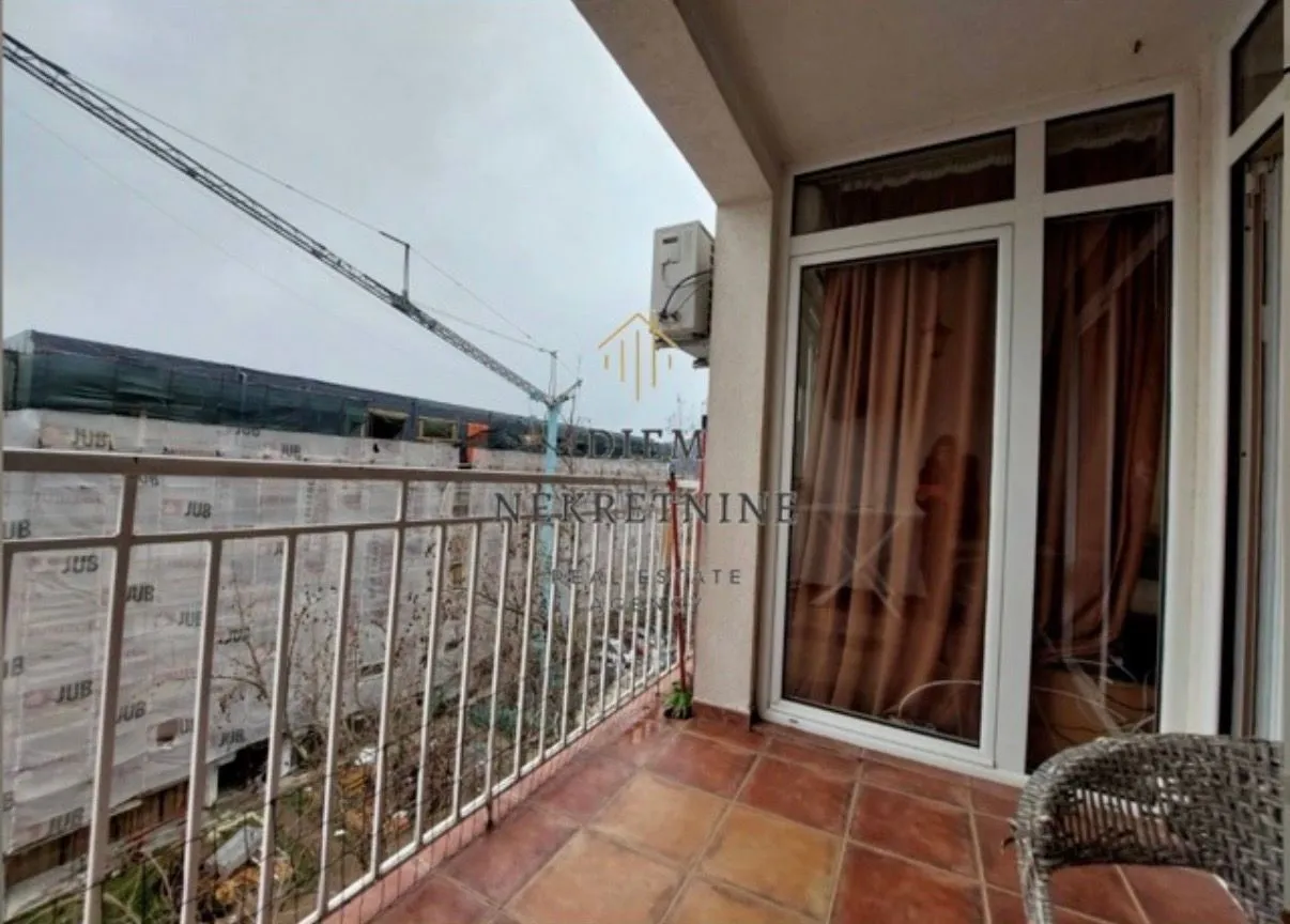 Rent, one bedroom apartment, 56m², Centar, Tivat
