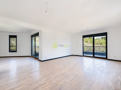 Prodaja, trosoban stan, 102m², Gorica C, Podgorica - image 3