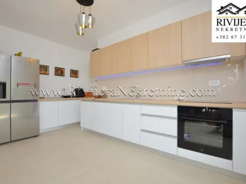 Sale, house, 294m², Centar, Herceg Novi - image 8