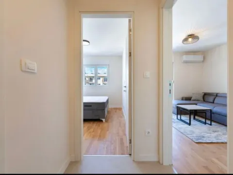 Rent, one bedroom apartment, 42m², Zabjelo, Podgorica - image 11