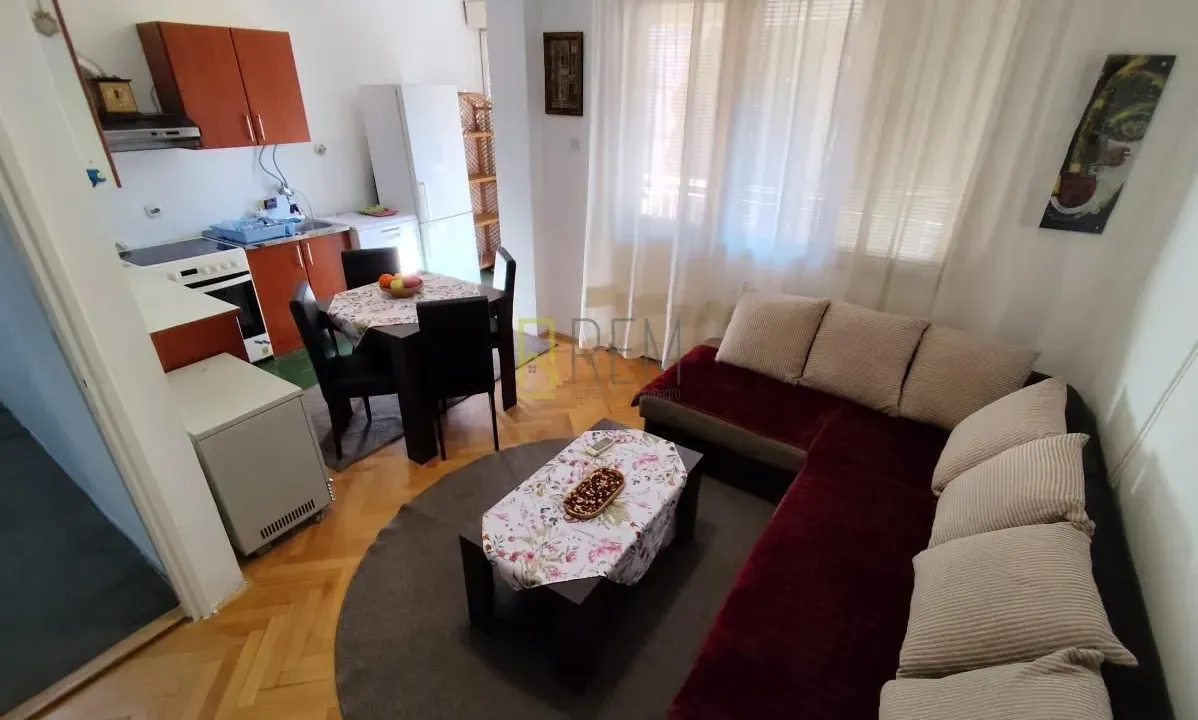 Prodaja, jednosoban stan, 42m², Preko Morače, Podgorica