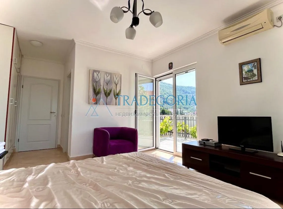Prodaja, kuća, 260m², Petrovac, Budva